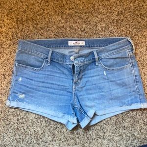 Hollister SZ 11 light denim shorts